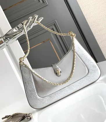 Bvlgari Serpenti Metallic Silver Handbag With Iconic Chain Strap #A51657