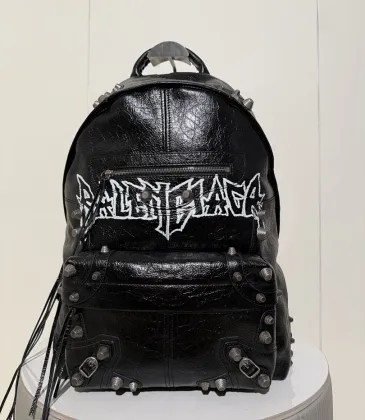 Balenciaga 188024 Le Cagole Backpack in Cracked Lambskin Size 35x46x18CM #A62924 Balenciaga 188024 Le Cagole Backpack in Cracked Lambskin Size 35x46x18CM #A62924