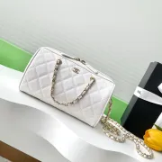 Chanel White Quilted Caviar Leather Bag With Gold Chain Strap Timeless Elegance #A50412