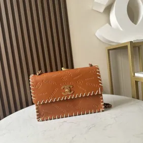 New CHANEL Vintage Resin Leather Chain Bag with Large Logo bag two size #A60920 New CHANEL Vintage Resin Leather Chain Bag with Large Logo bag two size #A60920