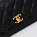 Wallet on chain - Shiny lambskin, imitation pearls #A49157