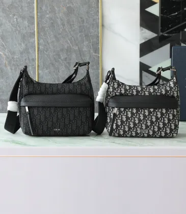 Dior Oblique Pattern Hobo Bag With Leather Accent For Timeless Chic size:25×22×9cm #A54064