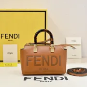 Fendi Roma Leather Handbag With Tortoise - Shell Handle And Brand Embossing For Luxury Style size:17×8×12cm #A54314