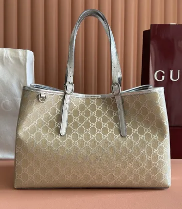 815213 Large Tote Bag - GG Supreme Canvas #A60526 815213 Large Tote Bag - GG Supreme Canvas #A60526