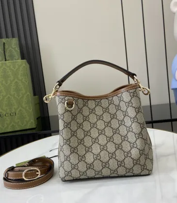 Gucci GG Canvas Bucket Bag: Stylish Design for Everyday Luxury Looks #A50999