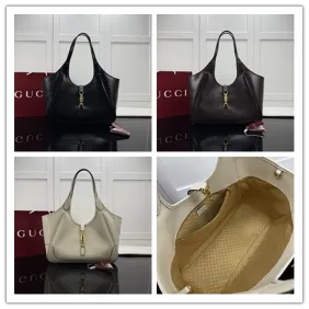 Brand G Medium Hobo Handbag 866645 W35xH28xD15cm #A62971 Brand G Medium Hobo Handbag 866645 W35xH28xD15cm #A62971