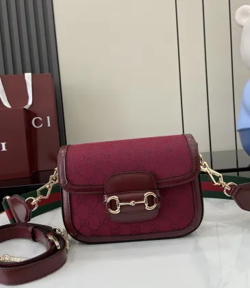 Gucci Horsebit 658574 Shoulder Bag Red 20.5x14.5x5cm #A62932