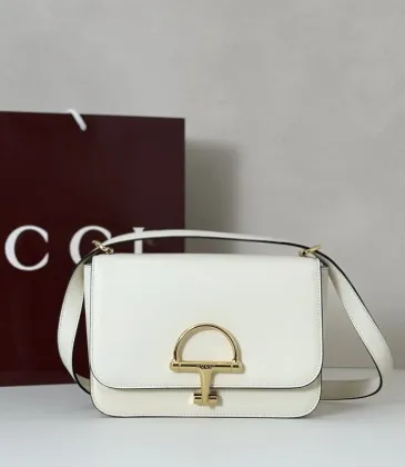 gucci Elegant White Crossbody Bag with Gold Accent 846705 #A55680