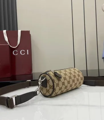 Gucci GG Supreme Canvas Mini Cylinder Bag: Iconic Design in Compact Form size:17.5×8×cm #A53541