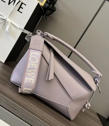 Loewe Puzzle Bag In Soft Lavender Leather With Branded Strap And Geometric Design #A50220