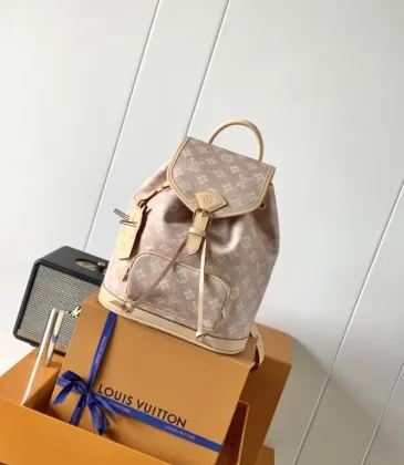 Louis Vuitton Montsouris LV Travels With M15135 #A58372 Louis Vuitton Montsouris LV Travels With M15135 #A58372