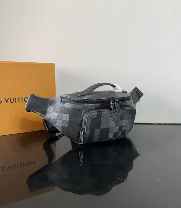 Louis Vuitton Pixelated Damier Graphite Bumbag For Trendy Urban Looks #A52722