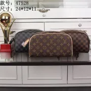Brand L TOILETRY BAG #999901608