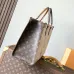 Elegant Louis Vuitton Onthego Tote Bags In Classic Monogram Patterns For Luxury Lovers #A49954