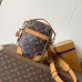Stylish Louis Vuitton Crossbody Bag With Iconic Monogram Design size:16×21×6cm #A53528