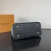Louis Vuitton Handbags M26489 #A57529