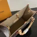 Chic Louis Vuitton Monogram Canvas Handbag With Distinctive Patches size:25×19×11.5cm #A53370