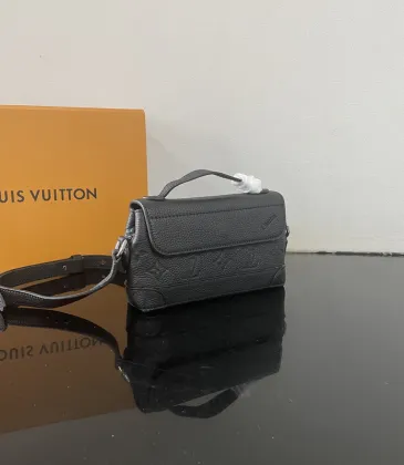 Louis Vuitton Black Leather Crossbody Bag With Subtle Monogram Detailing size:20×11×5cm #A53377