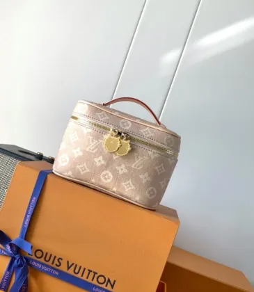 Louis Vuitton Nice Grace Coddington M15170 #A58370 Louis Vuitton Nice Grace Coddington M15170 #A58370