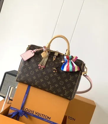 Louis Vuitton Speedy Soft 30 Bandoulière M26498 30x21x17cm #A62962