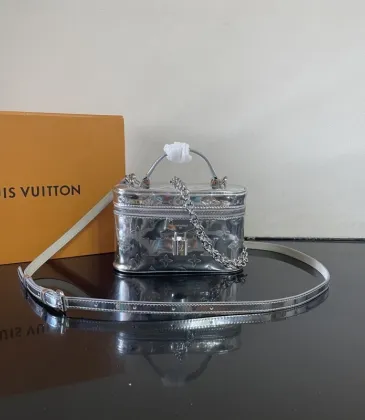 Louis Vuitton Vanity Chain Pouch LV Ski M26097 #A58364 Louis Vuitton Vanity Chain Pouch LV Ski M26097 #A58364