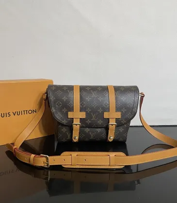 Louis Vuitton Christopher Messenger Bag M28115 32x19.5x11cm #A62968