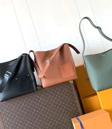 Louis Vuitton M26747 Original Version Verso Hobo Bag - LV Touch Leather, Reversible Design, Adjustable Strap (Size: 33x15.5x30cm) #A59486 Louis Vuitton M26747 Original Version Verso Hobo Bag - LV Touch Leather, Reversible Design, Adjustable Strap (Size: 33x15.5x30cm) #A59486