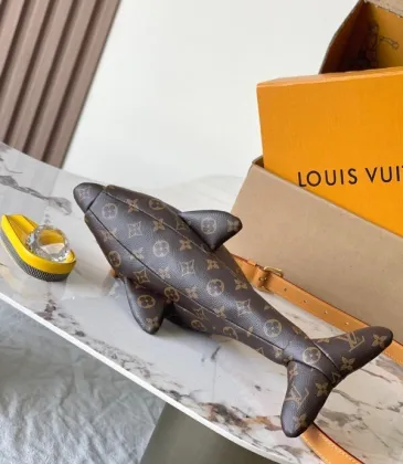 Louis Vuitton Monogram Shark - Shaped Bag M14963 #A55693
