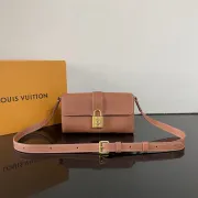 Louis Vuitton Leather Lock Bag With Adjustable Strap In Warm Tan #A51216 Louis Vuitton Leather Lock Bag With Adjustable Strap In Warm Tan #A51216