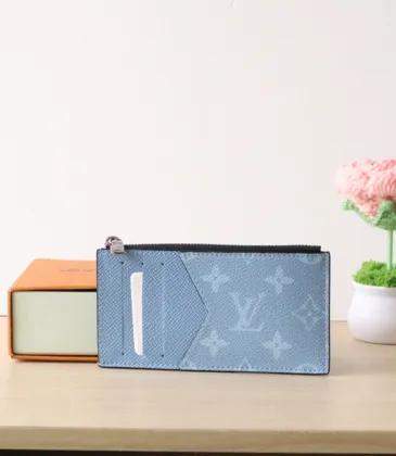 Stylish Louis Vuitton Blue Monogram Card Holder With Functional Design And Chic Aesthetic #A50102
