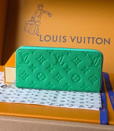 Louis Vuitton M25998 Full-Zip Wallet - Green Monogram Pattern Premium Leather Card Holder & Coin Purse #A59489 Louis Vuitton M25998 Full-Zip Wallet - Green Monogram Pattern Premium Leather Card Holder & Coin Purse #A59489
