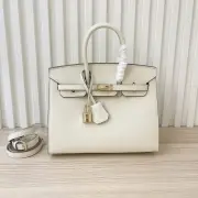 Hermès White Epsom Leather Birkin Bag With Gold Hardware: Epitome Of Timeless Sophistication #A50031