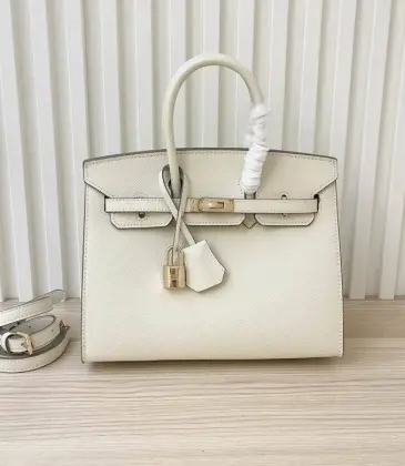 Hermès White Epsom Leather Birkin Bag With Gold Hardware: Epitome Of Timeless Sophistication #A50031