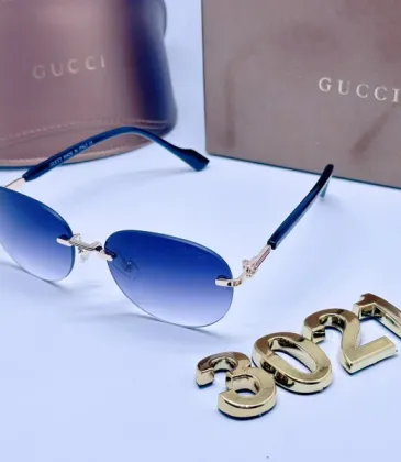 Gucci Sunglasses #999937551