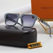 Louis Vuitton Sunglasses #999937521