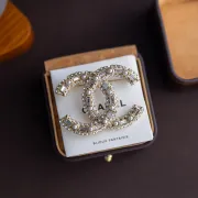 Chanel brooches #A55203