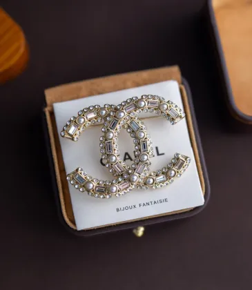 Chanel brooches #A55203