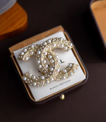 Chanel brooches #A55205