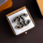 Chanel brooches #A55209