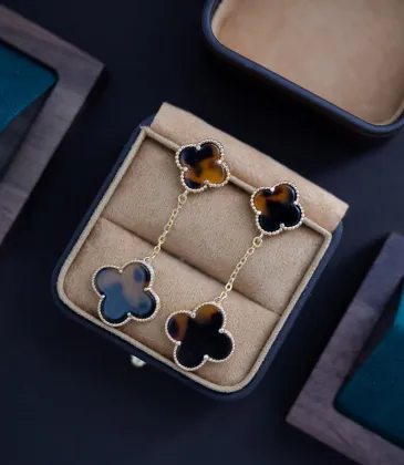 van cleef Earrings #A55393