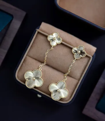 van cleef Earrings #A55394