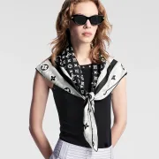 Louis Vuitton Scarf #A41887
