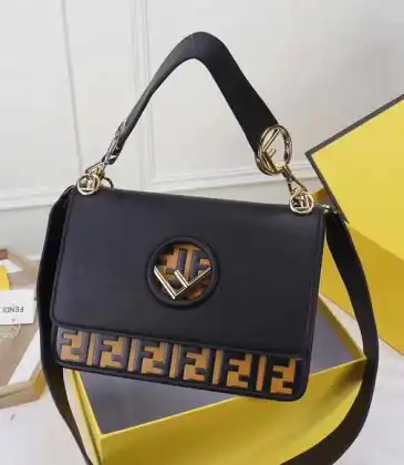 Fendi AAA+ Handbags #9104425