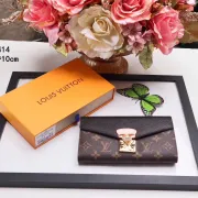 Louis Vuitton AAA+ Wallets #887735