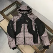 Louis Vuitton Coats/Down Jackets #A43880