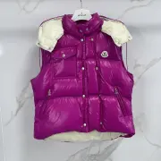 Moncler Pario Women's Red Hooded Down Vest #A54545