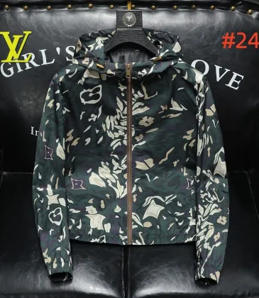 Gucci Jackets for MEN #A62155