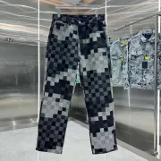 Louis Vuitton Jeans for MEN #A51171