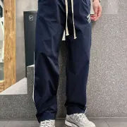 Louis Vuitton Pants for Louis Vuitton Long Pants #A52180