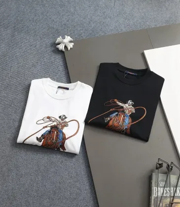 Louis Vuitton T-Shirts for AAAA Louis Vuitton T-Shirts #A62202